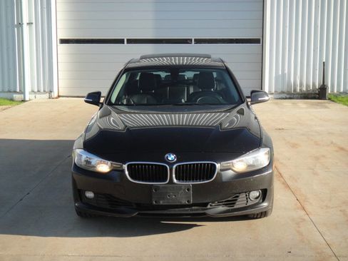 Used 2014 BMW 328i xDrive Sedan AWD/4WD image 5