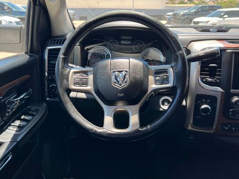 Used 2018 RAM 2500 Laramie w/ Convenience Group AWD/4WD image 13