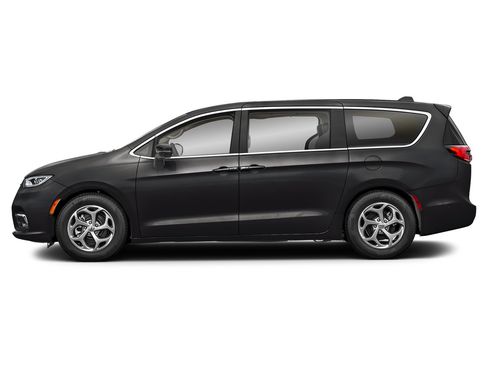 New 2026 Chrysler Pacifica Limited w/ Uconnect Theater Family Group AWD/4WD image 31