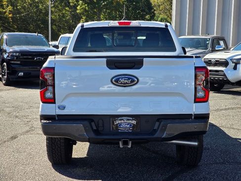 New 2025 Ford Ranger Lariat w/ FX4 Off-Road Package image 24