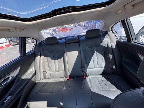 Used 2017 BMW 740i RWD image 14