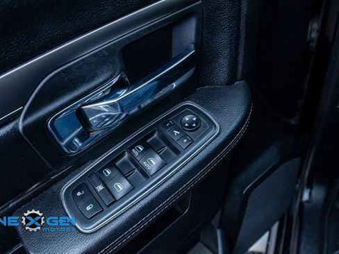 Used 2018 RAM 3500 Laramie w/ Sport Appearance Group image 12