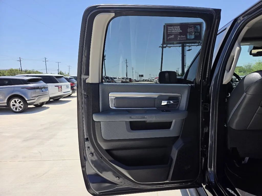 Used 2014 RAM 1500 Big Horn AWD/4WD image 14