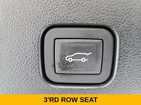 Used 2025 Buick Enclave Avenir w/ Super Cruise Package image 14