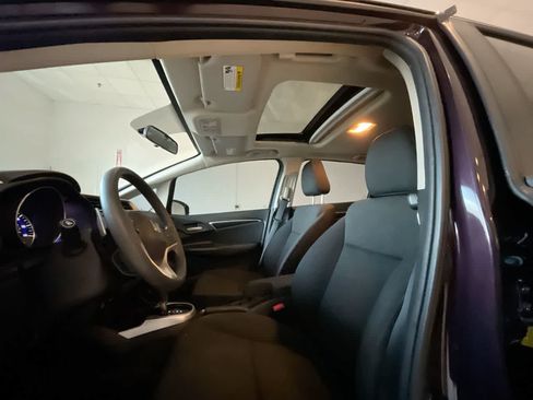 Used 2017 Honda Fit EX image 21