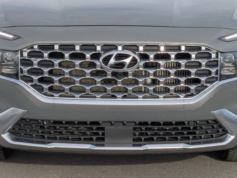 Used 2022 Hyundai Santa Fe Limited w/ Cargo Package image 10