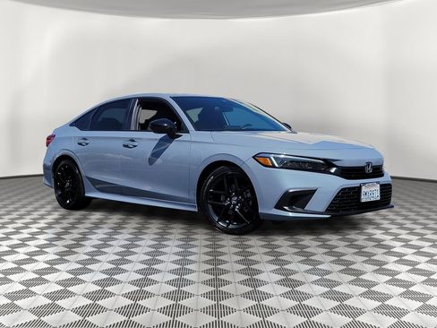 Certified 2024 Honda Civic Sport image 2