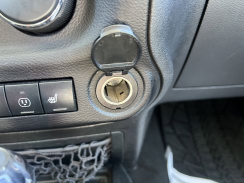 Used 2013 Jeep Wrangler Unlimited Sahara w/ Dual Top Group image 24