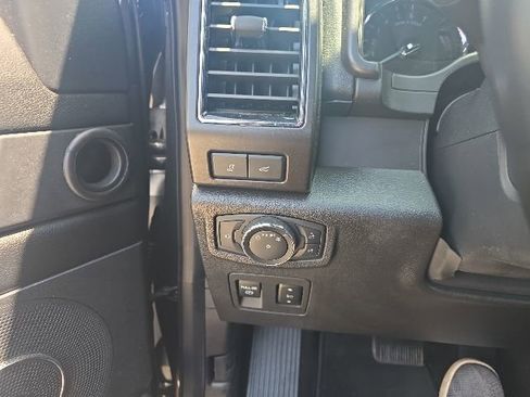 Used 2021 Ford Expedition Max Limited RWD image 13