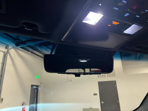 Used 2025 Lexus LX 700h Overtrail image 23