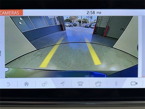 Used 2020 Land Rover Range Rover Sport HST image 15