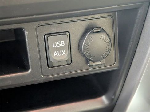 Used 2018 Toyota 4Runner SR5 image 20