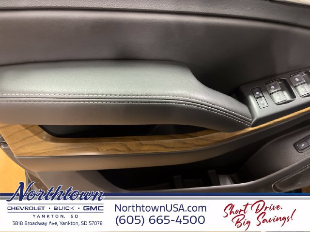 Used 2019 GMC Yukon XL Denali w/ Denali Ultimate Package AWD/4WD image 10