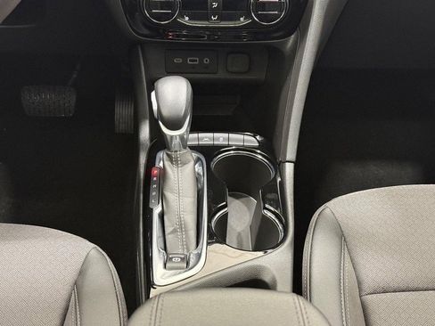Used 2023 Buick Encore GX Select w/ Experience Buick Package image 11