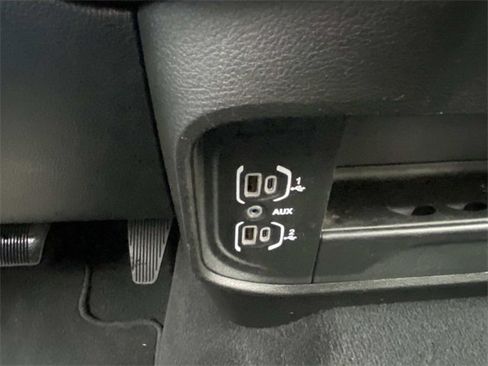 Used 2024 RAM 2500 Big Horn image 31