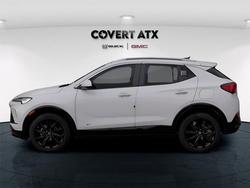 New 2026 Buick Encore GX Sport Touring image 4