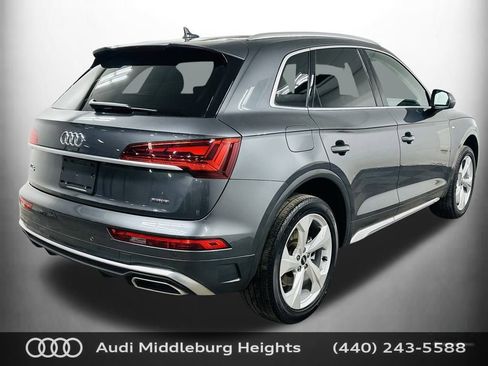 Certified 2023 Audi Q5 2.0T Premium Plus w/ Premium Plus Package image 9