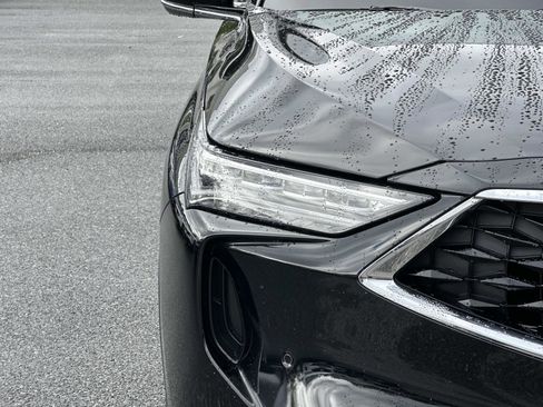 Certified 2024 Acura MDX SH-AWD w/ Technology Package image 10