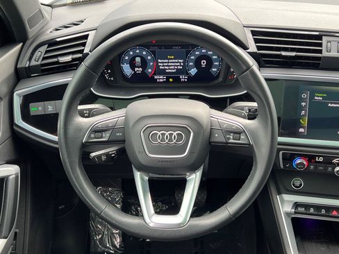 Used 2021 Audi Q3 2.0T Premium Plus w/ Premium Plus Package AWD/4WD image 24