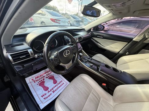 Used 2015 Lexus IS 250 image 5