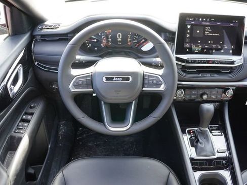 New 2026 Jeep Compass Limited image 13