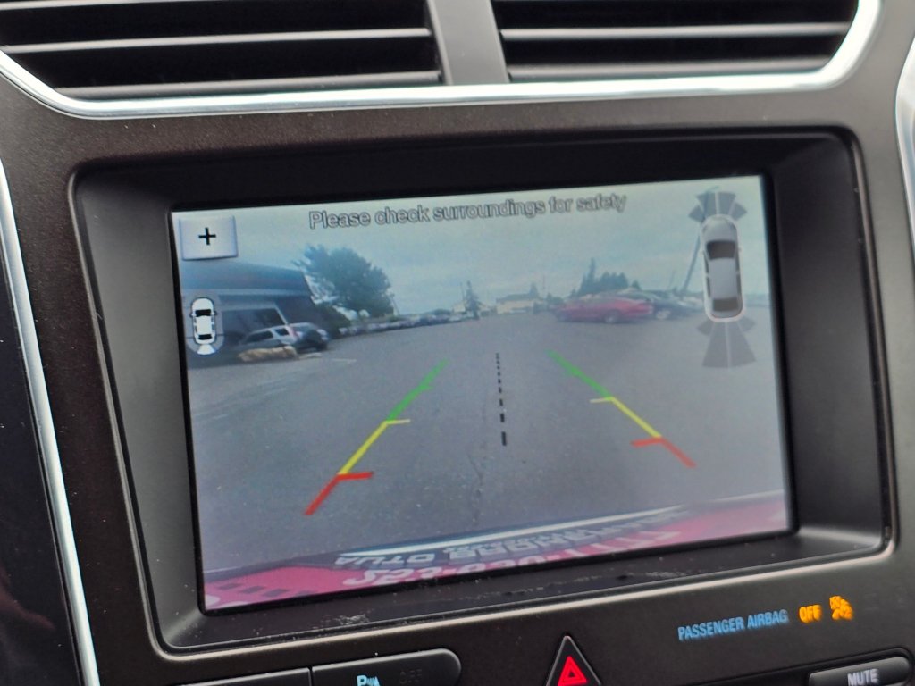 Used 2019 Ford Explorer Limited w/ Class III Trailer Tow Package AWD/4WD image 9