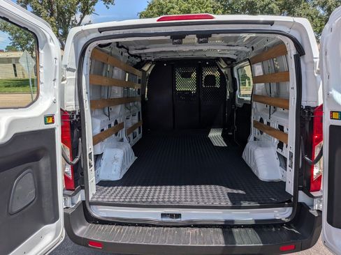 Used 2024 Ford Transit 250 Low Roof w/ Exterior Upgrade Package RWD image 19