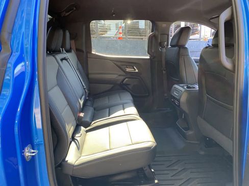 Used 2026 Chevrolet Silverado EV Trail Boss AWD/4WD image 17