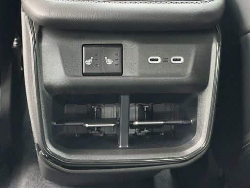 New 2026 Dodge Charger Daytona Scat Pack image 32