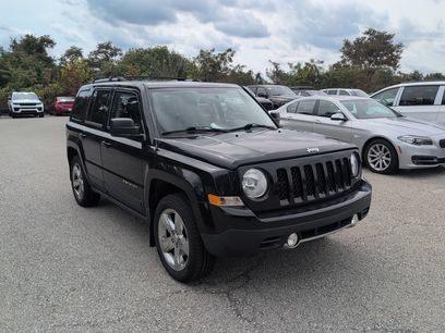 Used 2015 Jeep Patriot Limited w/ Sun/Sound Group