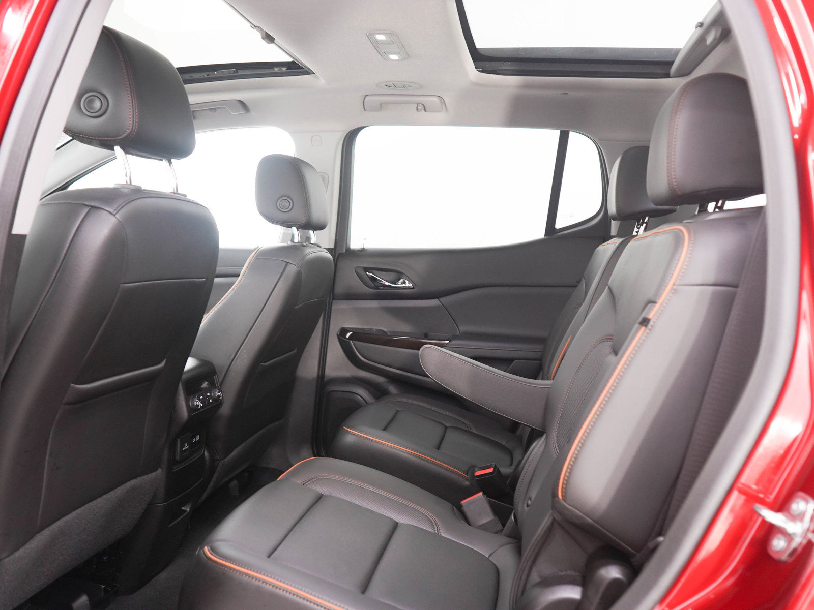 Used 2023 GMC Acadia AT4 w/ Technology Package AWD/4WD image 15