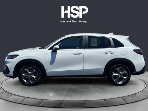 Certified 2026 Honda HR-V LX image 2