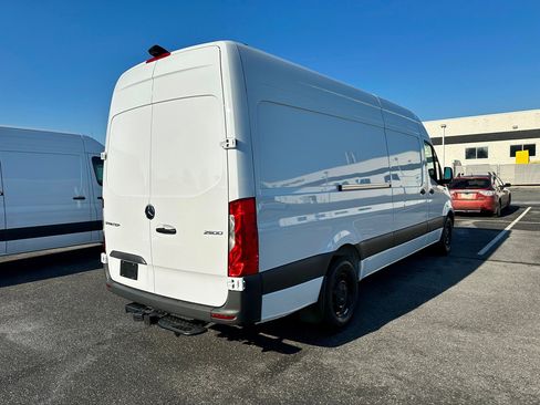 New 2026 Mercedes-Benz Sprinter 2500 image 4