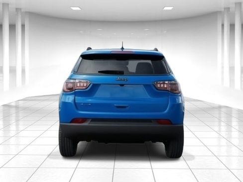 New 2026 Jeep Compass Latitude image 7