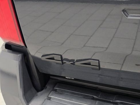 Used 2024 Toyota Tacoma TRD Off-Road image 24