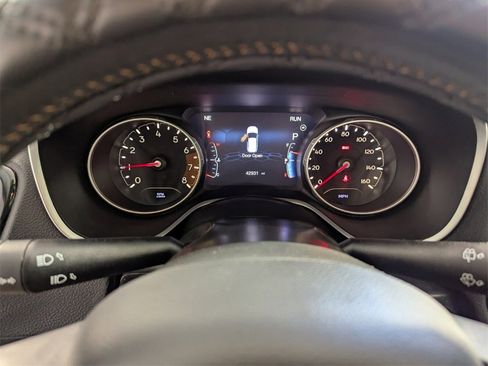 Certified 2018 Jeep Compass Limited w/ Navigation Group image 23