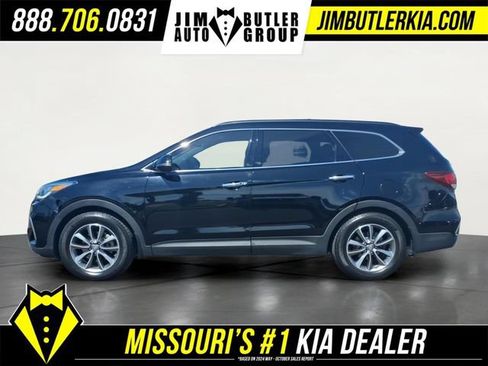 Used 2017 Hyundai Santa Fe Limited FWD image 4