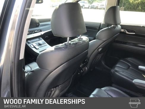 Used 2022 Hyundai Palisade Limited image 23
