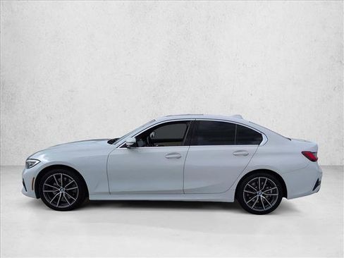 Used 2019 BMW 330i Sedan w/ Driving Assistance Package RWD image 9