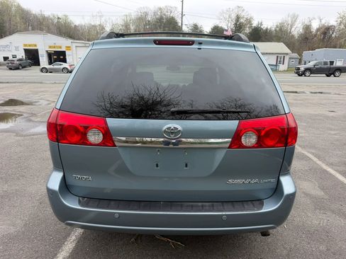 Used 2006 Toyota Sienna XLE Limited image 9