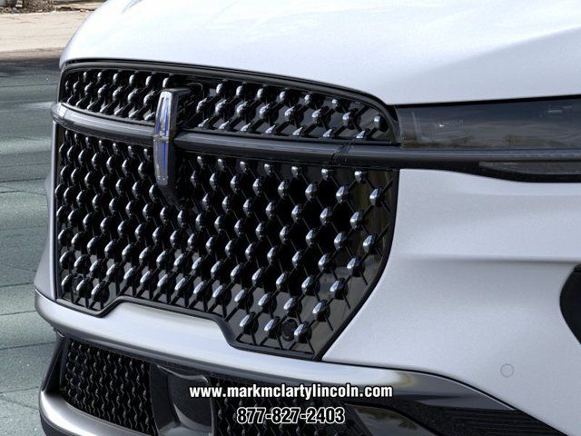 New 2026 Lincoln Nautilus Premier w/ Equipment Group 102A AWD/4WD image 17