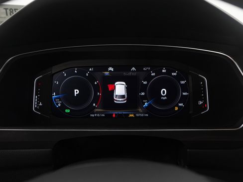 Used 2020 Volkswagen Tiguan SEL Premium R-Line image 20