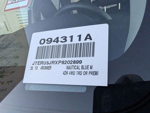 Used 2023 Toyota 4Runner TRD Off-Road Premium w/ Off Road Premium Plus Package image 38