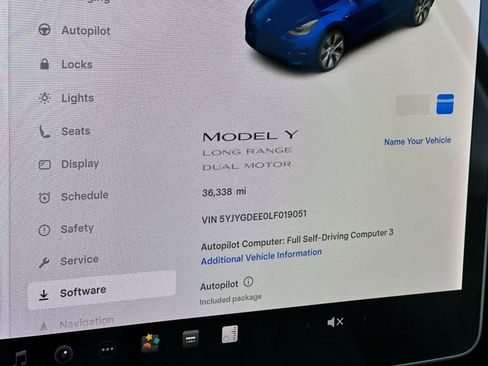 Used 2020 Tesla Model Y Long Range image 29
