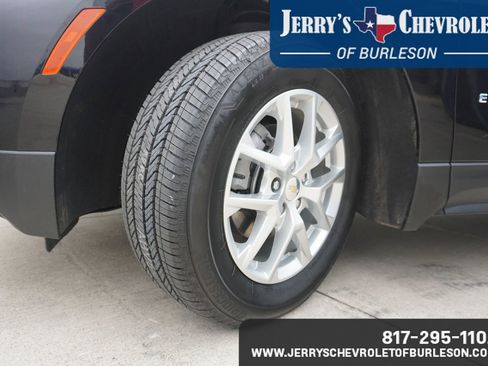 Used 2023 Chevrolet Equinox LT AWD/4WD image 11