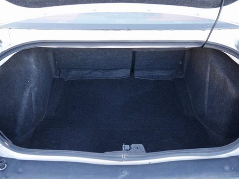 Used 2013 Dodge Challenger R/T Plus image 7