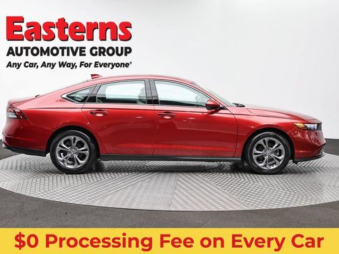 Used 2023 Honda Accord EX image 4