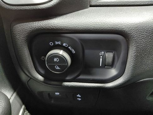 Used 2023 RAM 1500 Big Horn AWD/4WD image 35