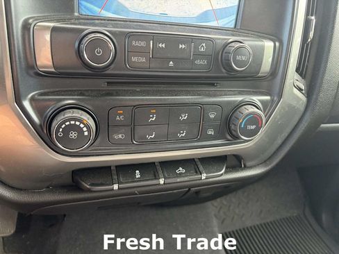 Used 2019 Chevrolet Silverado 1500 LT AWD/4WD image 12