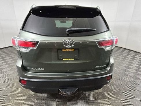 Used 2015 Toyota Highlander XLE AWD/4WD image 4